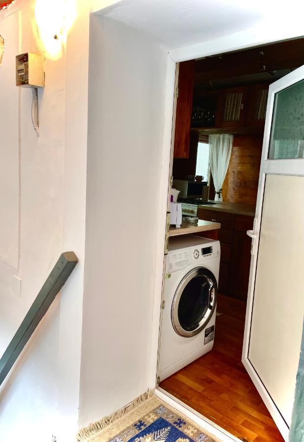 Apartament Rustic In Centrul Istoric Appartamento Braşov Esterno foto